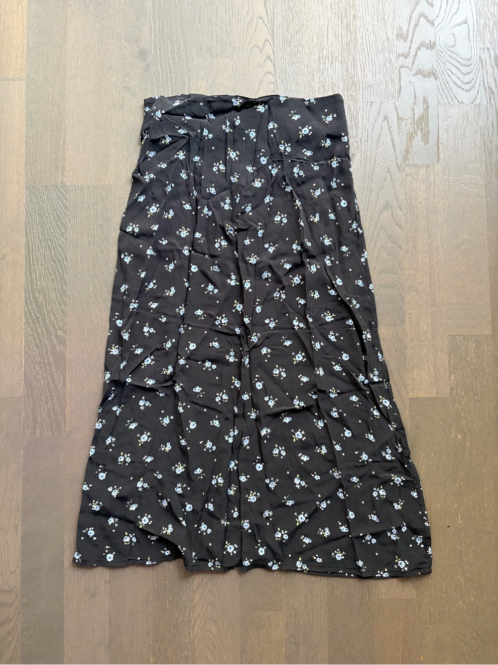 Brandy Melville floral midi skirt